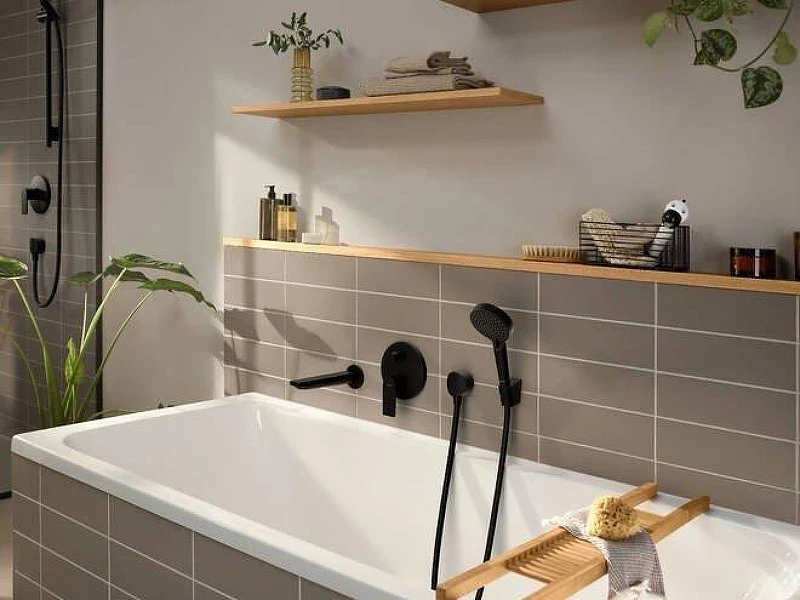 Смеситель для душа Hansgrohe Rebris E 72469670 цвет Черный матовый