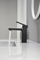 Смеситель для раковины Kaiser Elite 01011-2 Черный матовый
