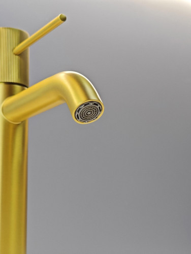 Смеситель для раковины AltroBagno Bilancia 0142 BG цвет Золото матовое