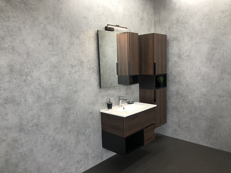 Зеркало со шкафом Comforty Франкфурт 75 00004151044 Дуб шоколадно-коричневый Черное матовое МДФ / ЛДСП, стекло