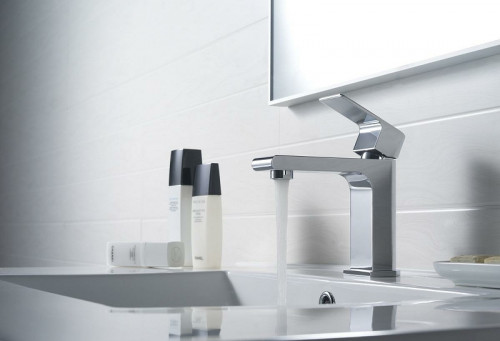 Смеситель для раковины Aquatek Лира AQ1410CR Хром латунь