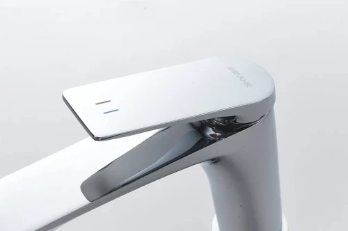 Смеситель для раковины Shevanik S9101 цвет Хром