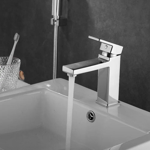 Смеситель для раковины Shevanik S8271 с гигиеническим душем цвет Хром