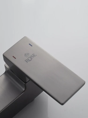 Смеситель для ванны Rose R2802T цвет Оружейная сталь