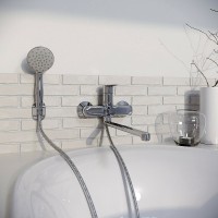 Смеситель для ванны Aringa Рейн AR02001CH универсальный Хром латунь на стену