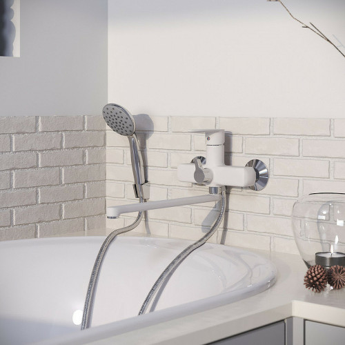 Смеситель для ванны Aringa Рейн AR02002WH универсальный Белый латунь на стену