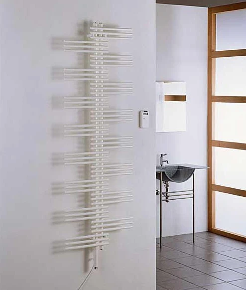 Водяной полотенцесушитель Zehnder Yucca YSD-130-080 Белый
