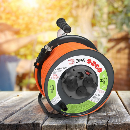 Удлинитель с выключателем Эра RMx-4es-3x2.5-40m-IP44
