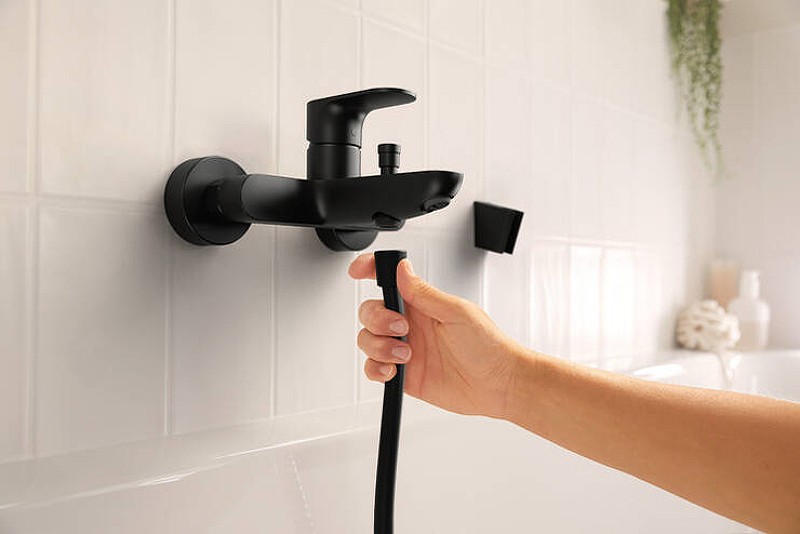 Смеситель для ванны Hansgrohe Rebris S 72440670 Черный матовый латунь на стену однорычажный