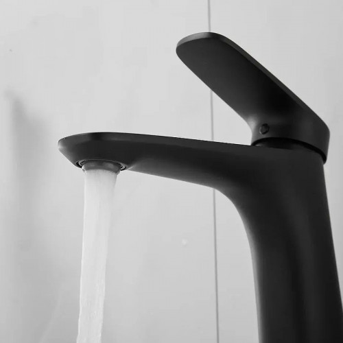 Смеситель для раковины Shevanik S8501H цвет Черный