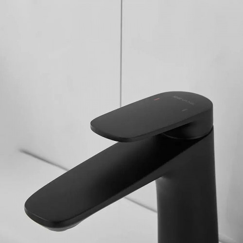 Смеситель для раковины Shevanik S8501H цвет Черный