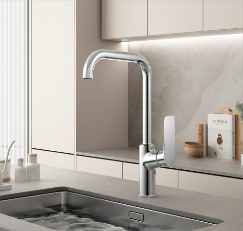 Смеситель для кухни Belz B533 B70533 Хром латунь