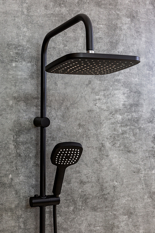 Душевая система Orange M04-944b Черная латунь на стену