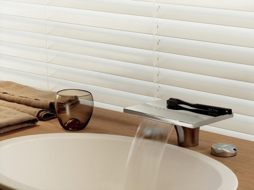 Смеситель для раковины Axor Massaud 18010000 цвет Хром