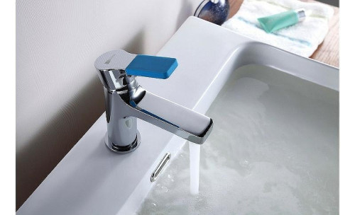 Смеситель для раковины Lemark Aura LM0606C Хром Синий