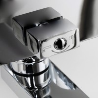 Смеситель для ванны WasserKRAFT Alme 1502L универсальный Хром латунь на стену