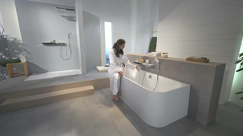 Смеситель для ванны Hansgrohe ShowerTabletSelect 13183000 с термостатом Хром латунь на стену