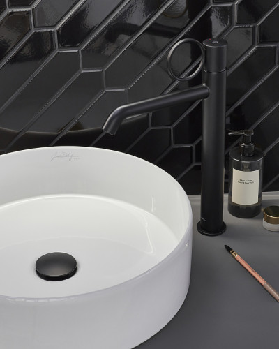 Смеситель для раковины Jacob Delafon Vivienne Signature E38683-LB2-BL Черный матовый латунь