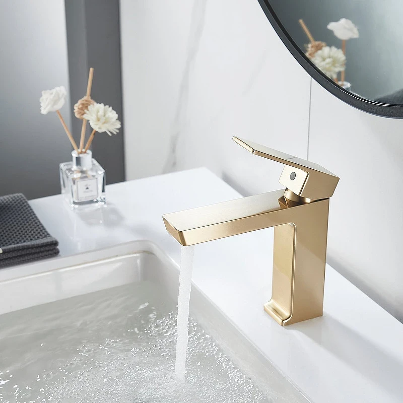 Смеситель для раковины Rose R18G R1801G-1 Золото матовое латунь