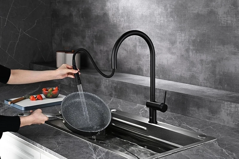 Смеситель для кухни AQUAme Cucina AQM9901MB цвет Черный матовый