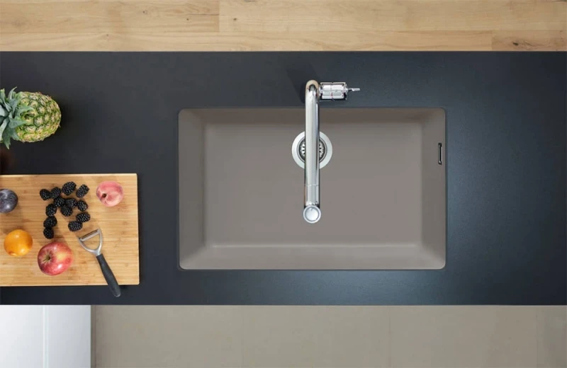 Смеситель для кухни Hansgrohe Metris Select M71 73817000 Хром