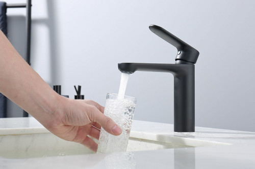 Смеситель для раковины Splenka S222.10.06 Черный матовый нержавеющая сталь