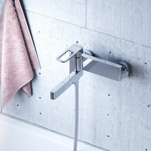 Смеситель для ванны Iddis Slide SLISB00i02WA Хром на стену