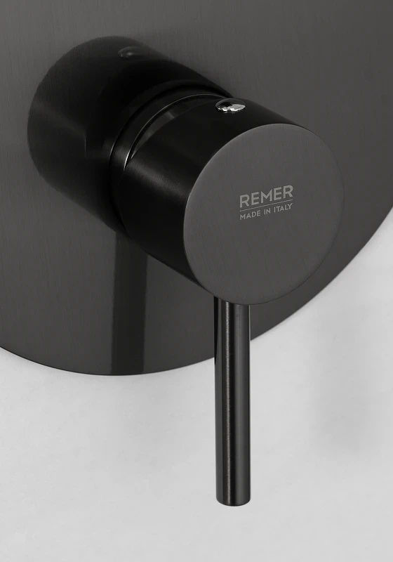 Смеситель для душа Remer X-Style X09KBCFP цвет Черный брашированный хром