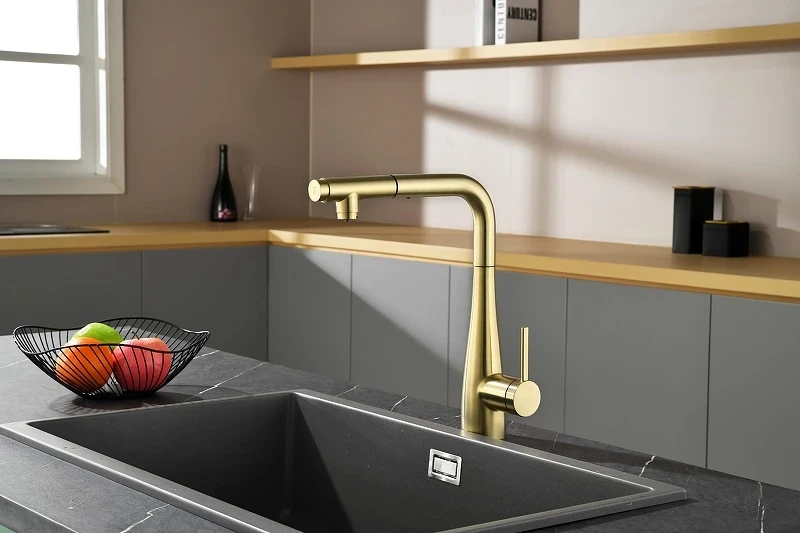Смеситель для кухни AQUAme Cucina AQM9902BG цвет Шлифованное золото