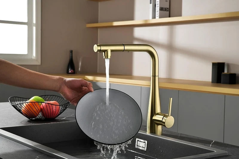 Смеситель для кухни AQUAme Cucina AQM9902BG цвет Шлифованное золото