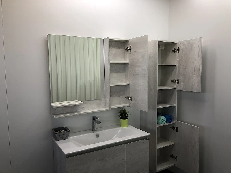 Зеркало со шкафом Comforty Верона 90 00004136714 Дуб белый МДФ / ЛДСП, стекло