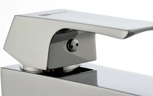 Смеситель для раковины Lemark Unit LM4516C с гигиеническим душем Хром латунь