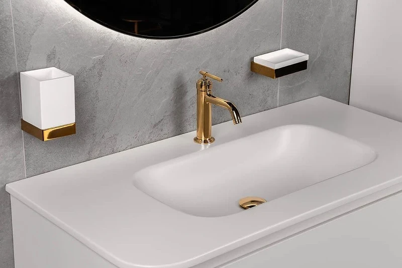 Стакан для зубных щеток Boheme Qubic 10724-G цвет Золото