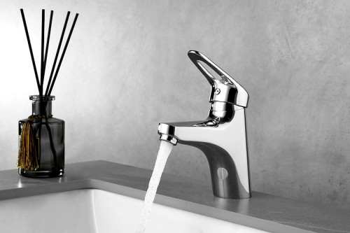 Смеситель для раковины Lemark Luna LM4130C цвет Хром