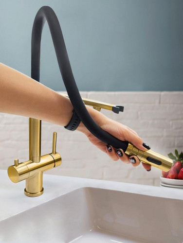 Смеситель для кухни AltroBagno Flusso 050202 BG цвет Золото матовое