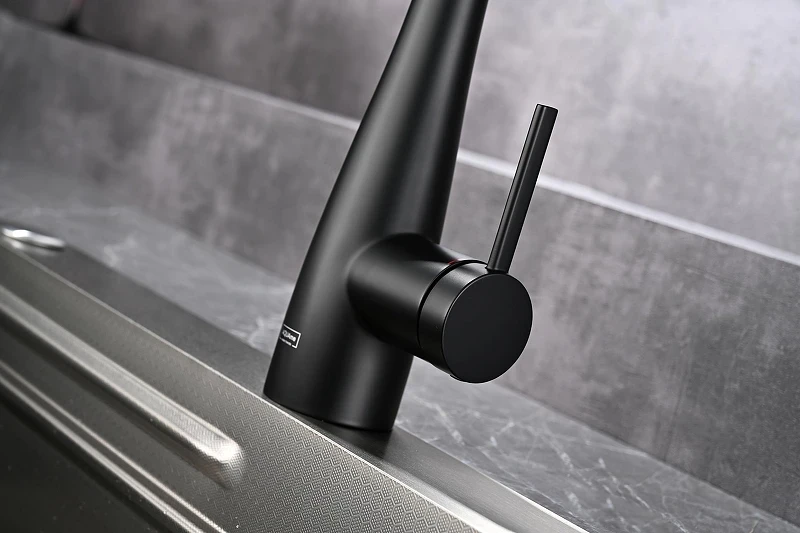 Смеситель для кухни AQUAme Cucina AQM9902MB цвет Черный матовый