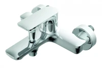 Cмеситель для ванны Creavit Faye FY2500 цвет Хром