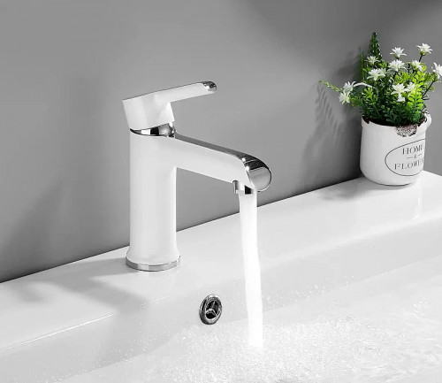 Смеситель для раковины Shevanik S6001F цвет Белый Хром