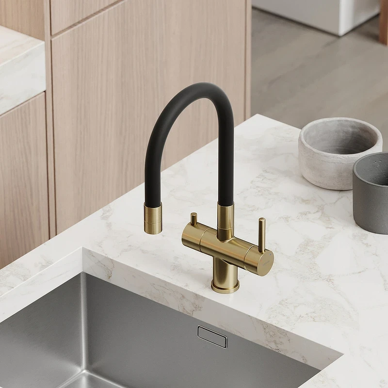 Смеситель для кухни Sancos Lucia SC4004BG Золото брашированное Черный латунь