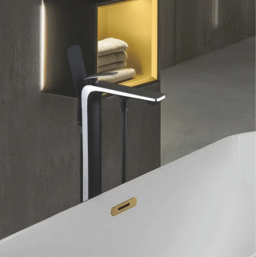 Смеситель для ванны Rose R1322H цвет Черный