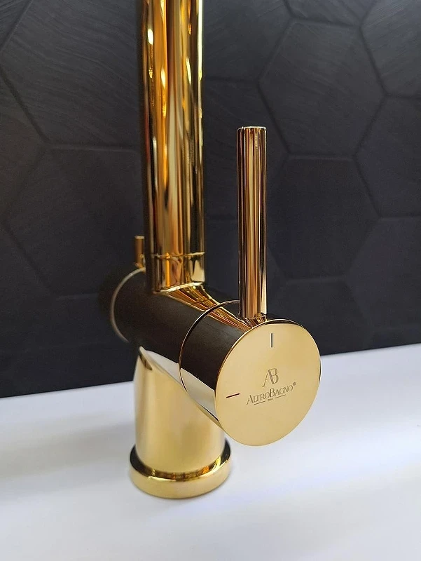 Смеситель для кухни AltroBagno Flusso 050205 Gl цвет Золото