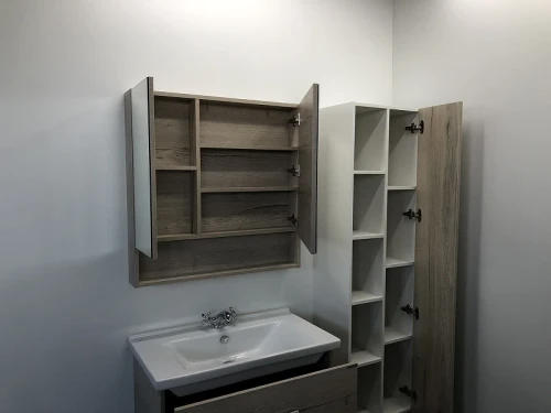 Зеркальный шкаф Comforty Парма 80 00004143489 Дуб дымчатый МДФ / ЛДСП, стекло