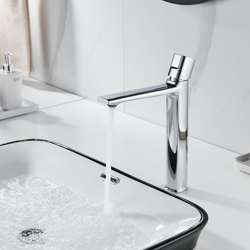 Смеситель для раковины Maretti Lorenza LR32RF842-V цвет Хром