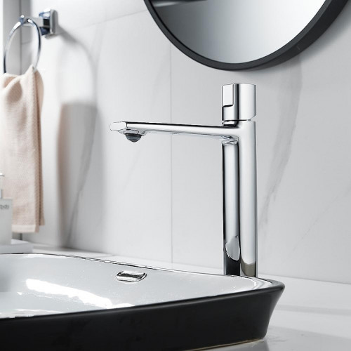 Смеситель для раковины Maretti Lorenza LR32RF842-V цвет Хром