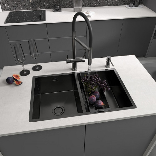 Смеситель для кухни Reflexion Lago RX9901BL цвет Оружейная сталь