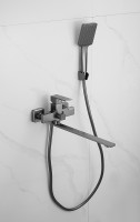Смеситель для ванны Belz B613-3 B22613-3 универсальный Вороненая сталь латунь на стену