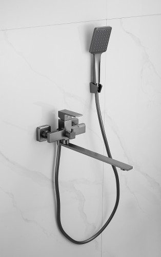 Смеситель для ванны Belz B613-3 B22613-3 универсальный Вороненая сталь латунь на стену