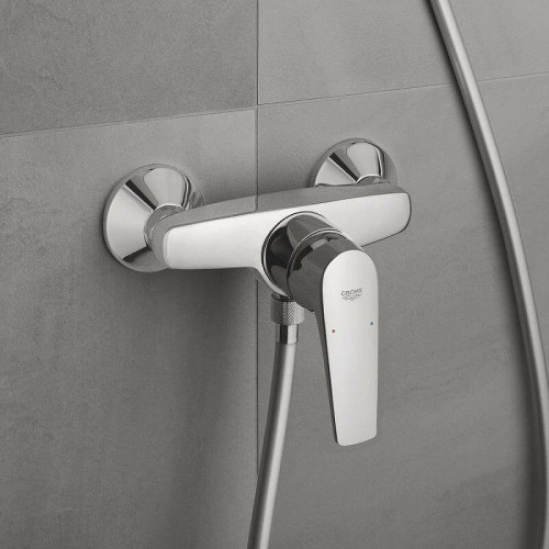 Смеситель для душа Grohe Baucurve 23631000 Хром латунь на стену