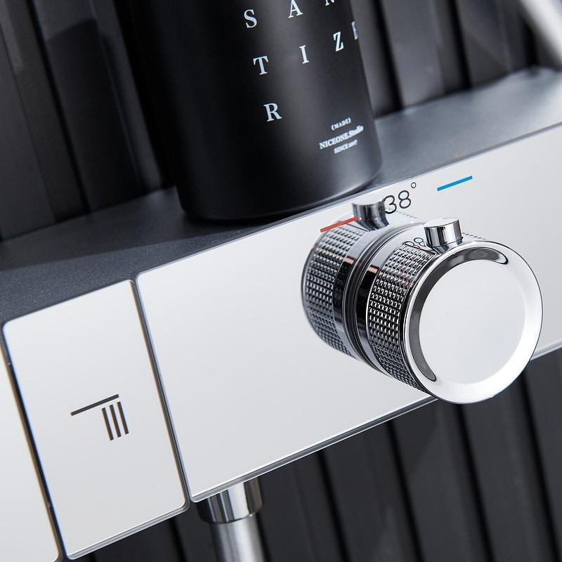Душевая система Black&White Gravity GH-9005N-C 9005NC с термостатом цвет Хром