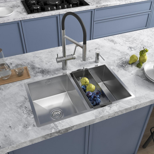 Смеситель для кухни Reflexion Lago RX9901SS цвет Полированная сталь